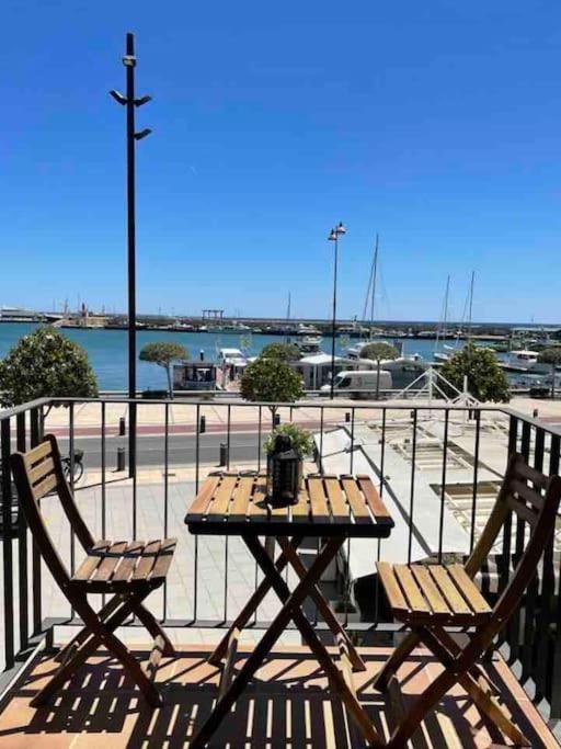 New Loft Seaview Port Cambrils Apartment Bagian luar foto